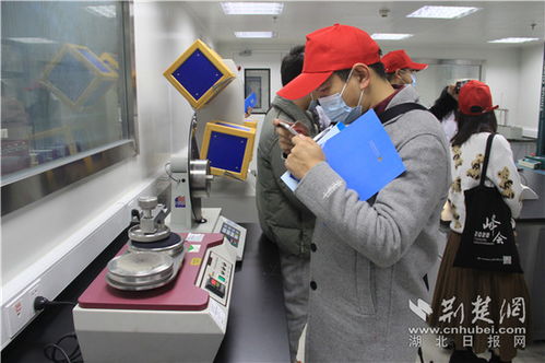 湖北省纤检局开展“我为群众办实事”技术咨询与科普讲座活动